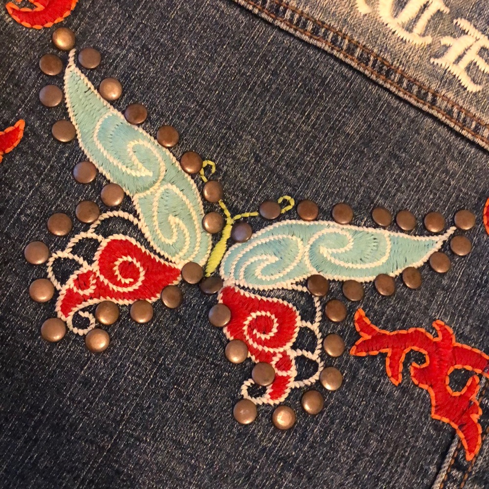 Crop jean jacket - Picture 2 of 4